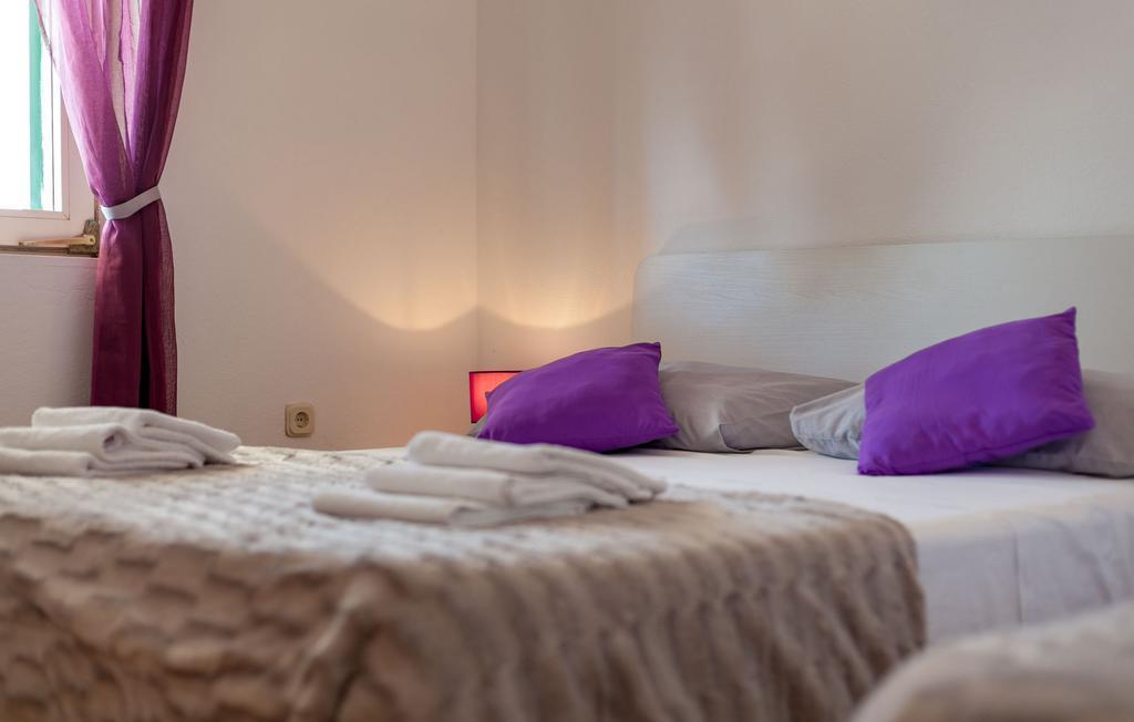 Apartments Nena พิสัก ภายนอก รูปภาพ