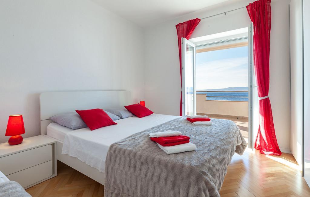 Apartments Nena พิสัก ภายนอก รูปภาพ
